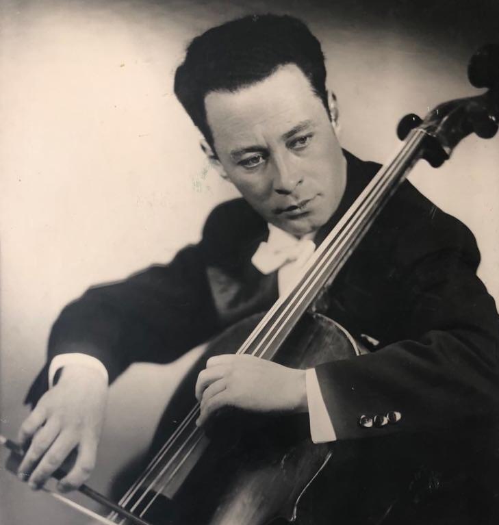 «CELLOвек: Валентин Берлинский» - Мультимедийный проект к столетию мастера «CELLOвек: Валентин Берлинский» - Мультимедийный проект к столетию мастера