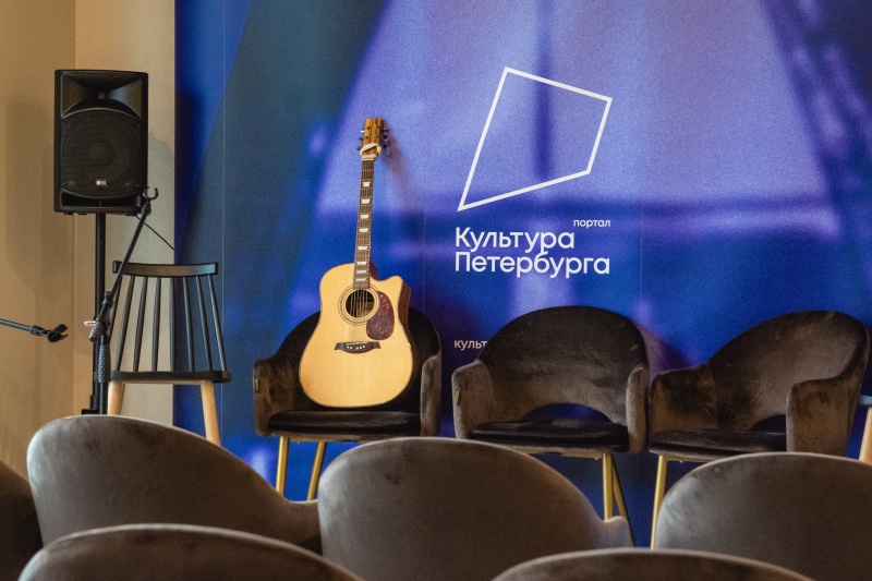 23 февраля по-бардовски: в медиацентре «Культура Петербурга» прошел очередной «Четвертый четверг» 